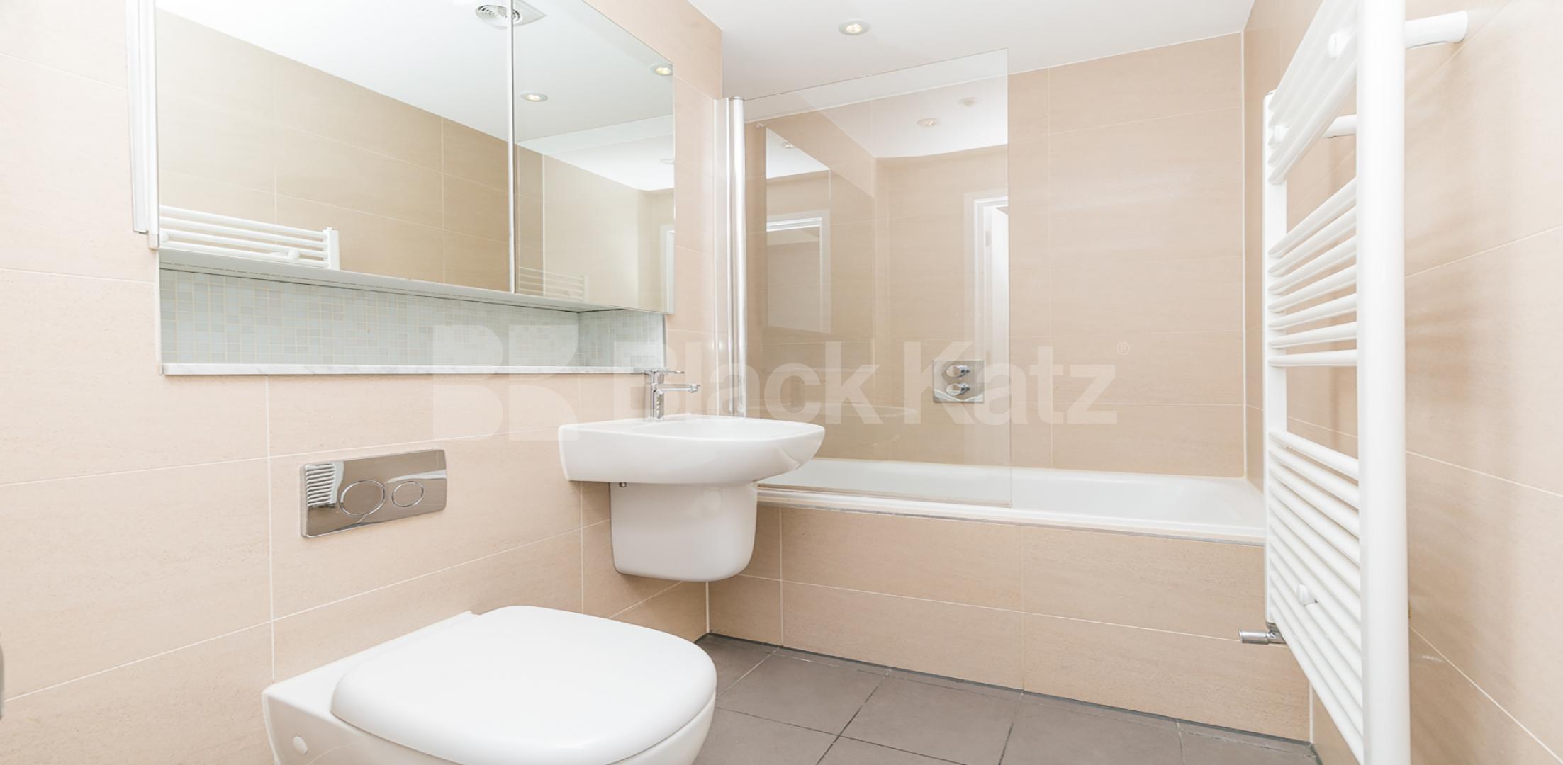 			New Instruction, 1 Bedroom, 1 bath, 1 reception Flat			 York Way N7, ISLINGTON / KINGS CROSS 